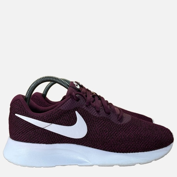 nike tanjun bordeaux